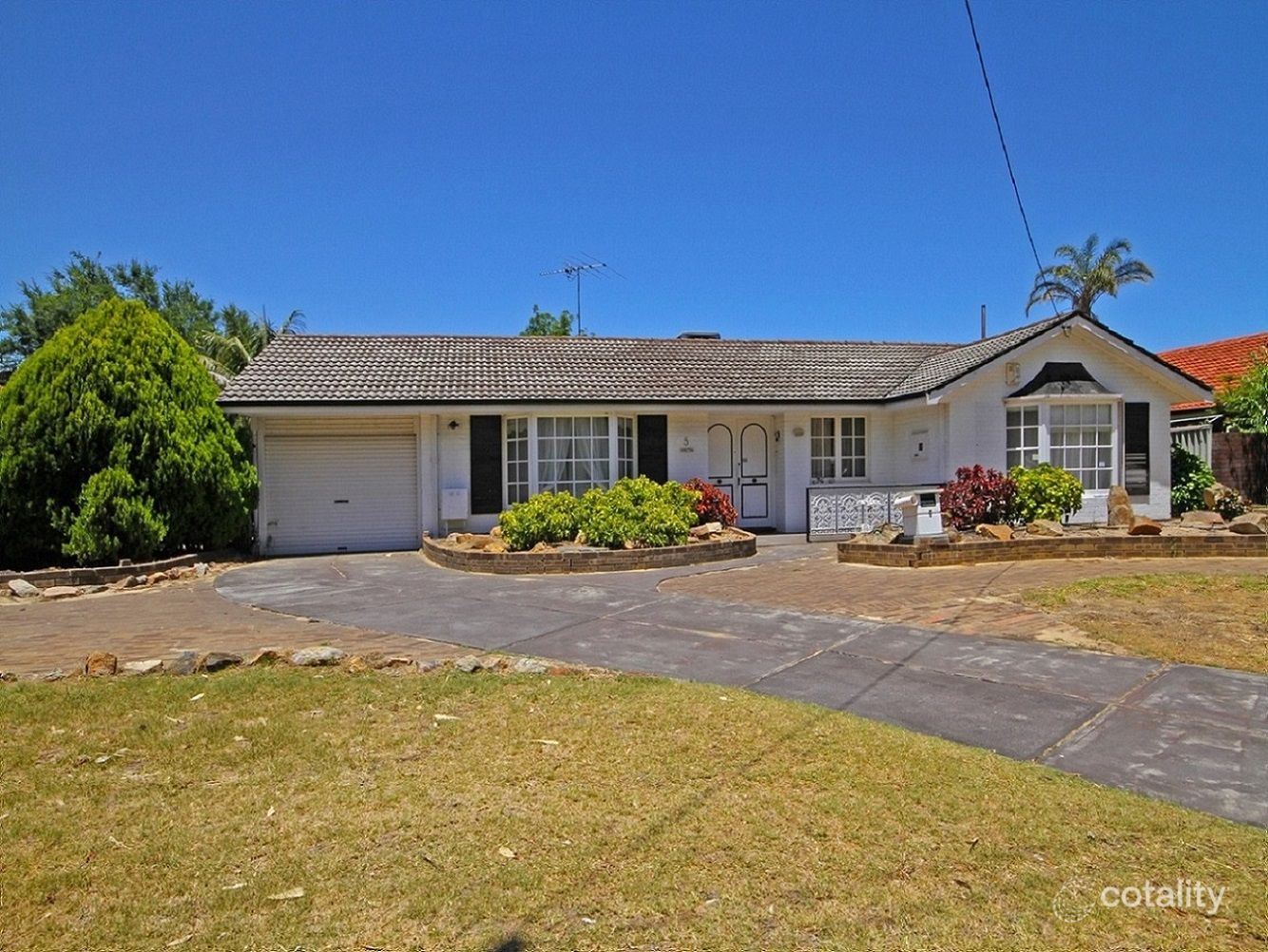 5 Juniper Way, Duncraig, WA 6023