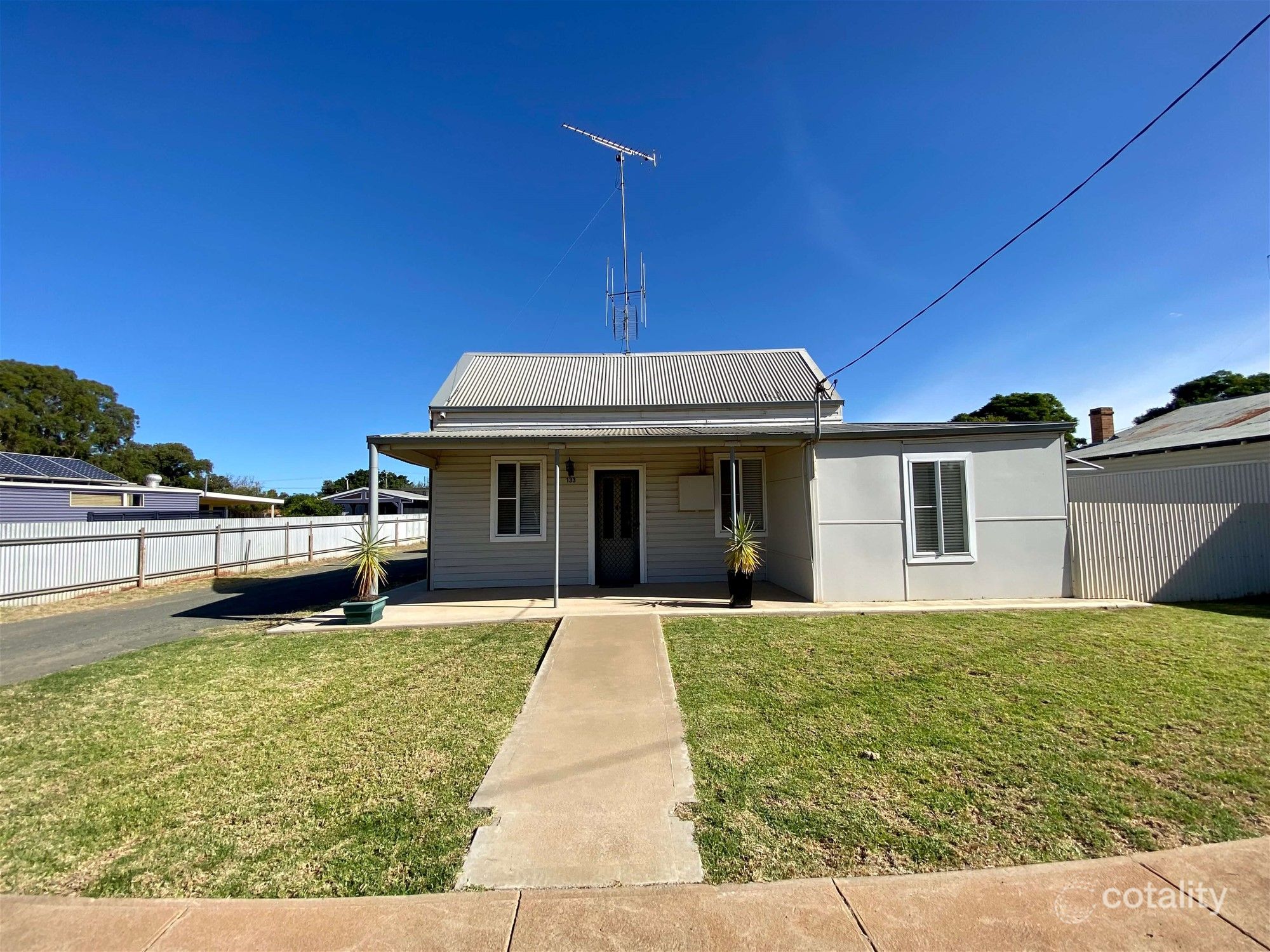 133 Cobar St, Nyngan, NSW 2825