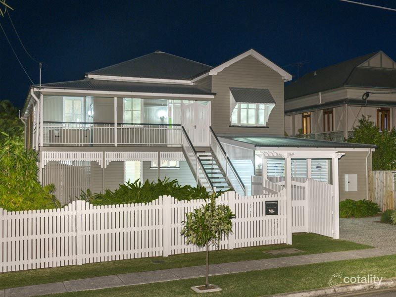 138 Barton Rd, Hawthorne, QLD 4171