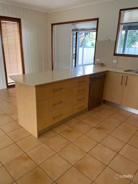 60 Elizabeth Dr, Broulee, NSW 2537