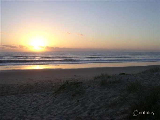 6 Captains Ct, Sunrise Beach, QLD 4567