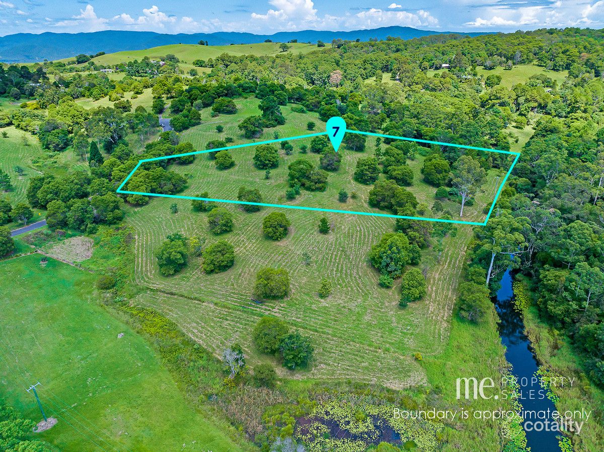 7 Harrison Cres, Ocean View, QLD 4521