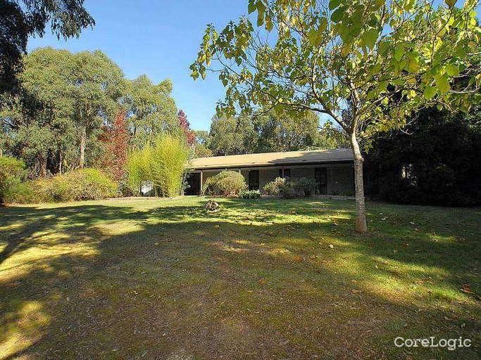 13 Nettleton Rd, Monbulk, VIC 3793