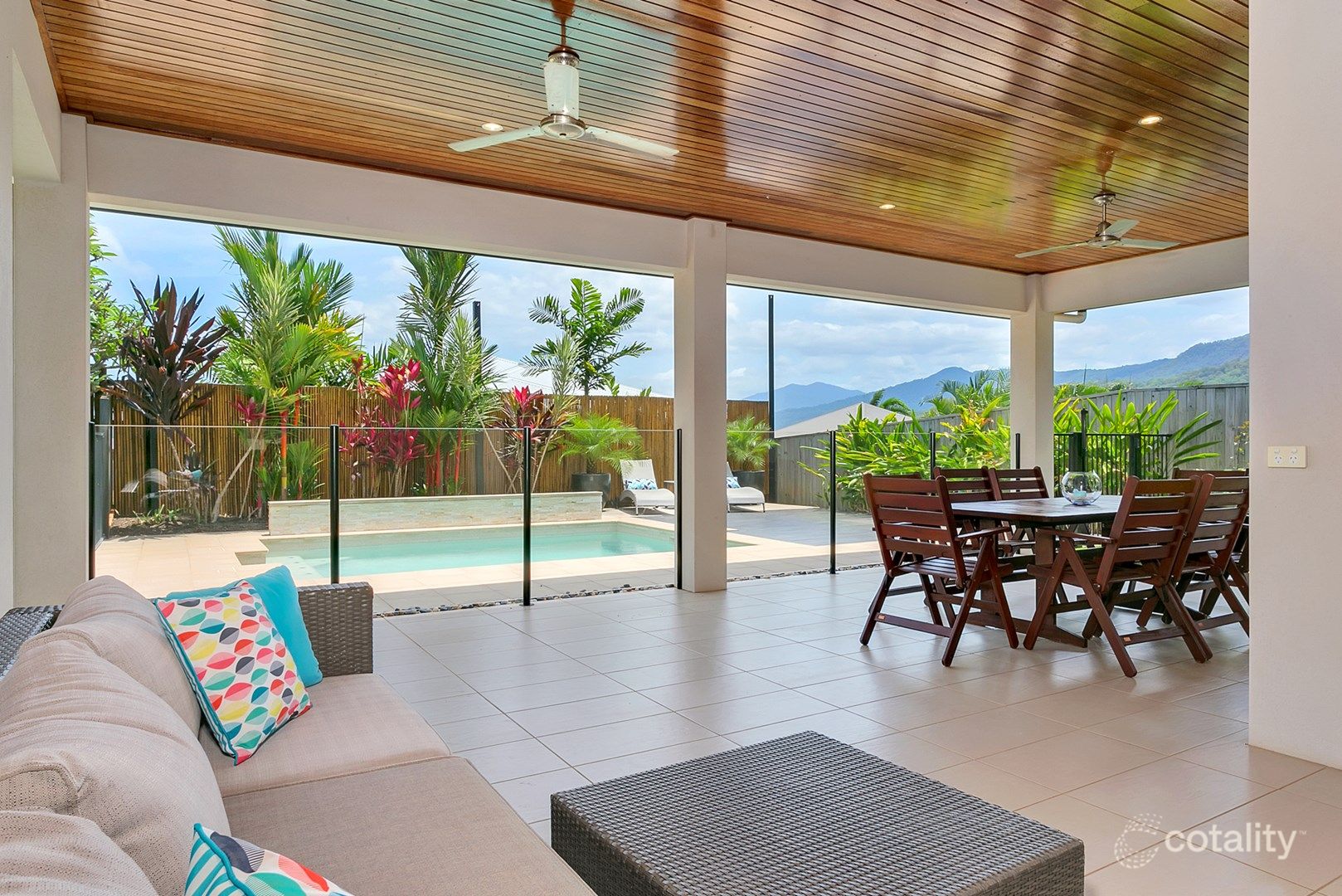 28 Catamaran Cct, Trinity Beach, QLD 4879