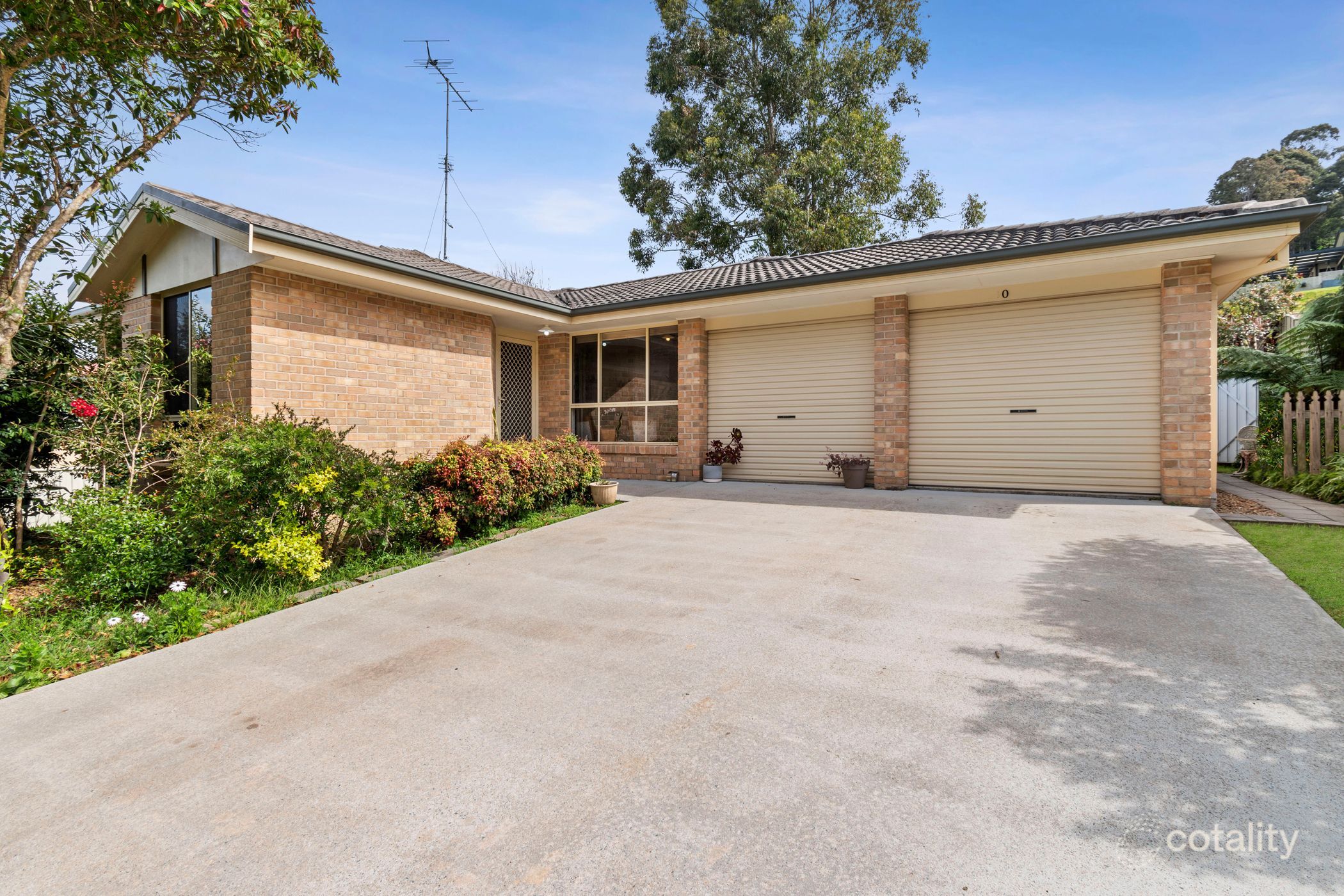 10 Angophora Pl, Catalina, NSW 2536