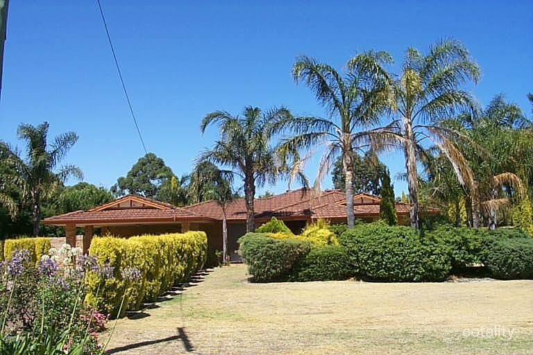 6 Sunrise Hts, Maida Vale, WA 6057