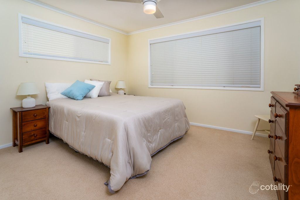 10 Westgate Ave, Springwood, QLD 4127