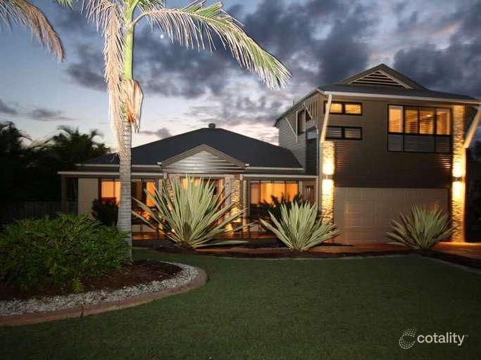 15 Bonin Cl, Pacific Pines, QLD 4211