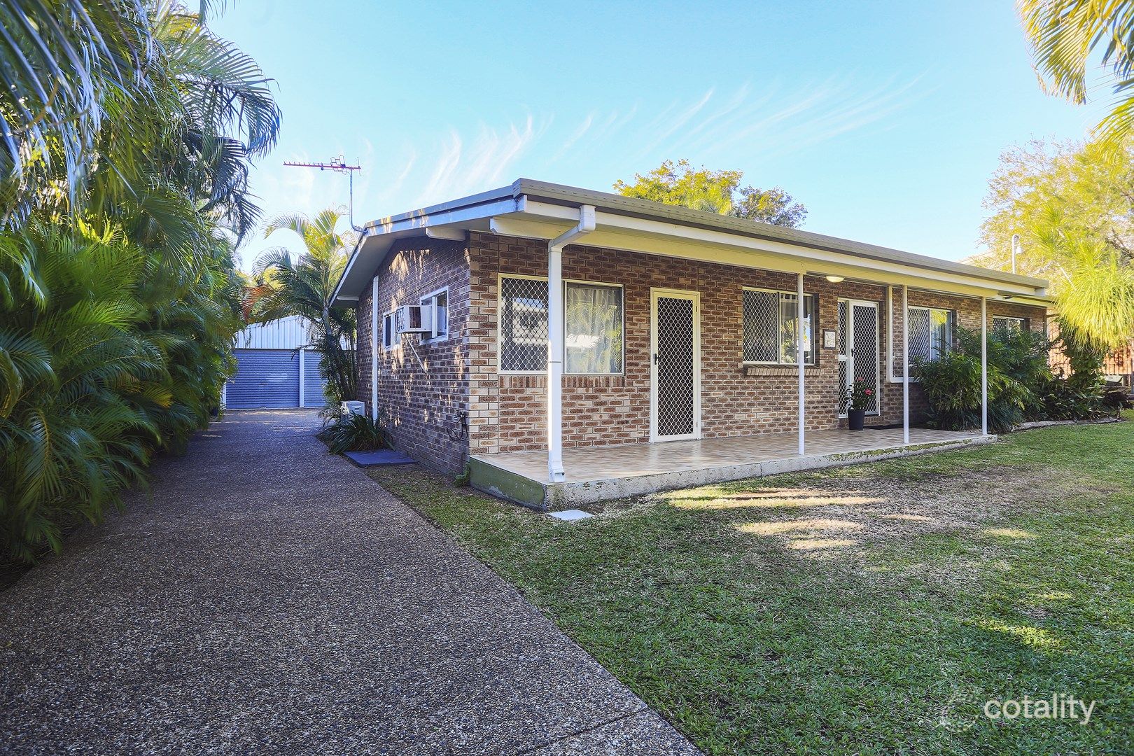 16 Holmes Dr, Beaconsfield, QLD 4740