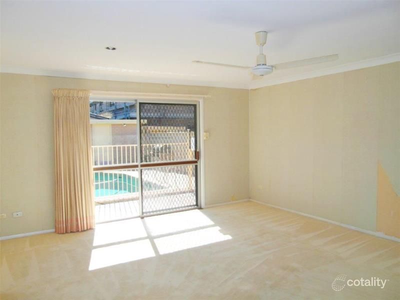 5 Saint Andrews Ave, Surfers Paradise, QLD 4217