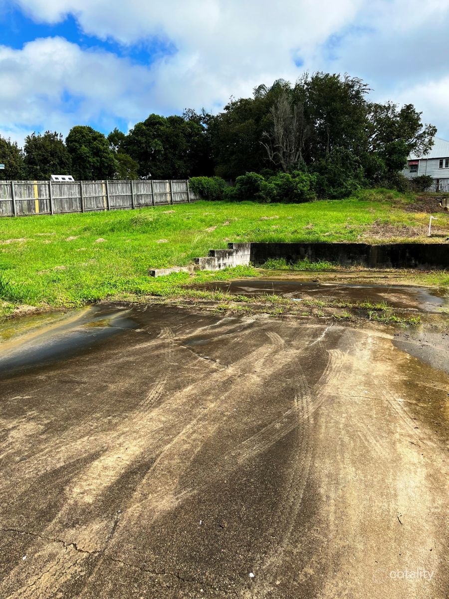 8 Bennett St, Gympie, QLD 4570