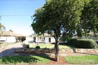 1 Parkwood Gr, Klemzig, SA 5087
