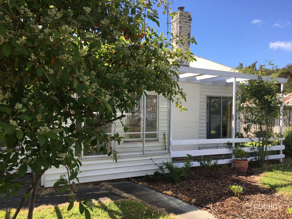 3 Hogarth Rd, Sulphur Creek, TAS 7316