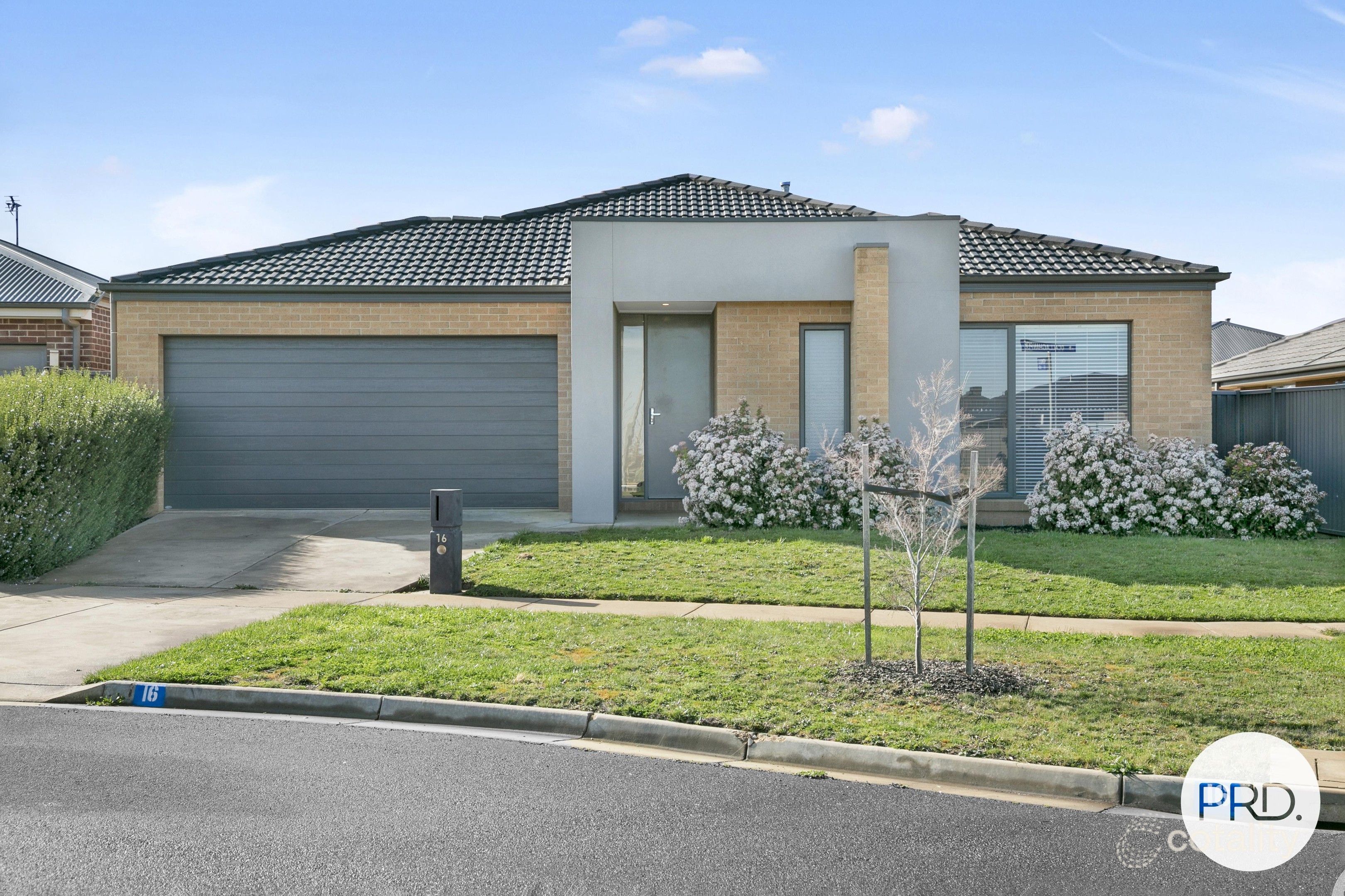 16 Ocallaghan Pde, Lucas, VIC 3350