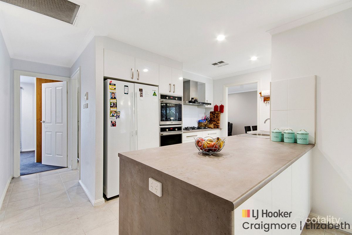 41 Jedna Cl, Craigmore, SA 5114