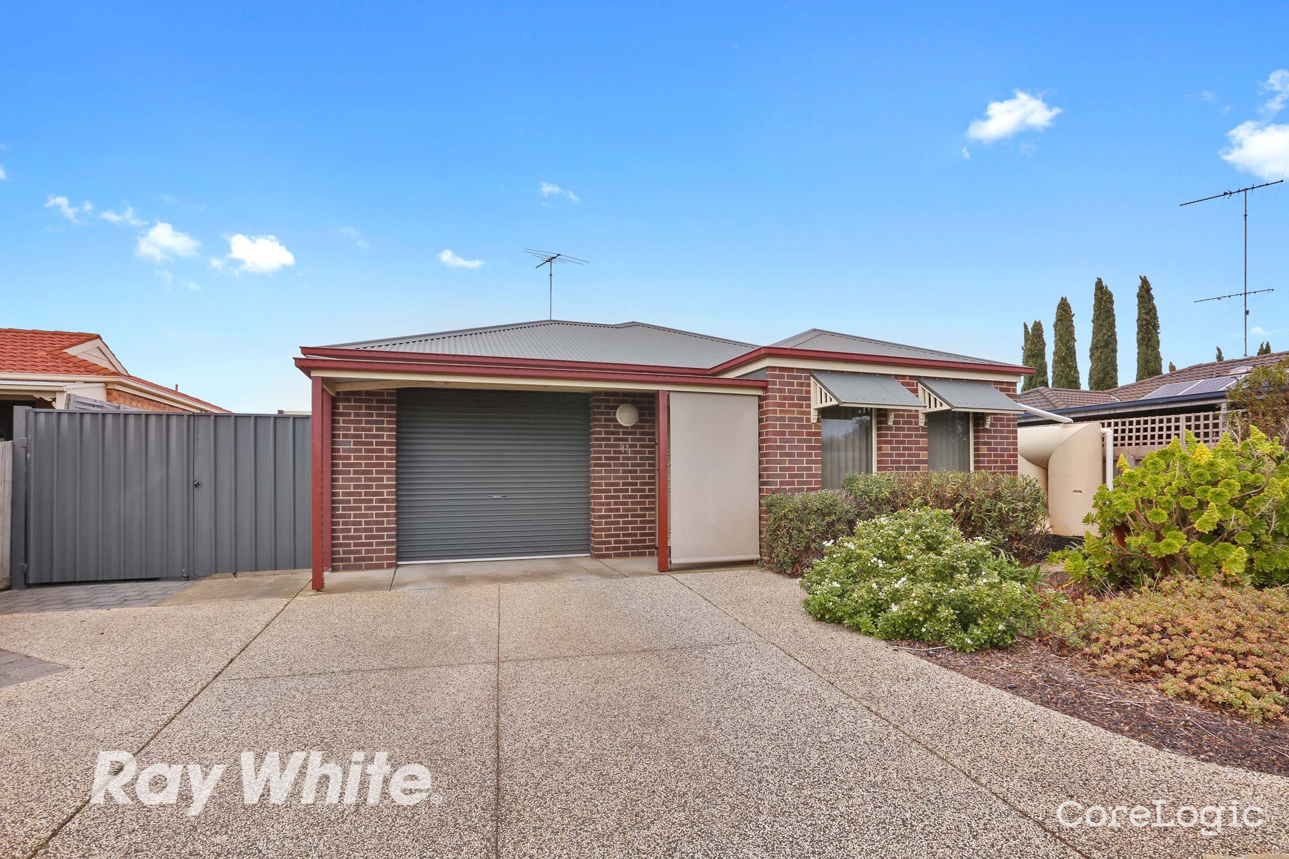 11 Blackbird Cct, Lara, VIC 3212