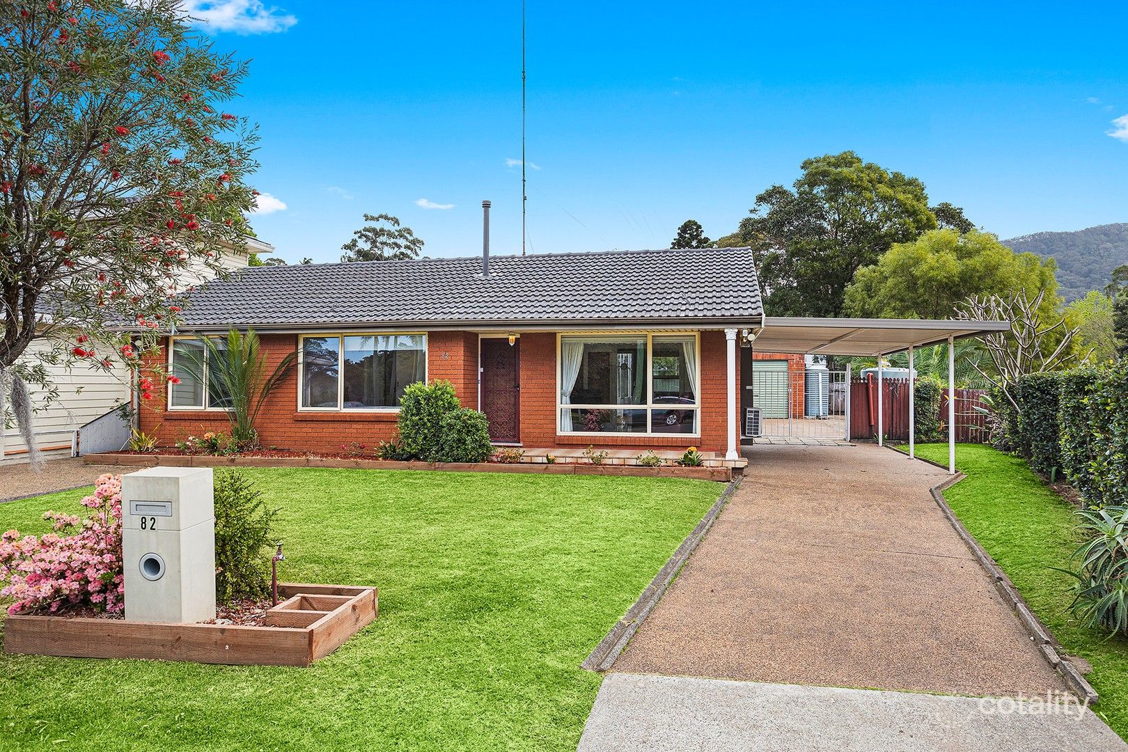 82 Koloona Ave, Figtree, NSW 2525