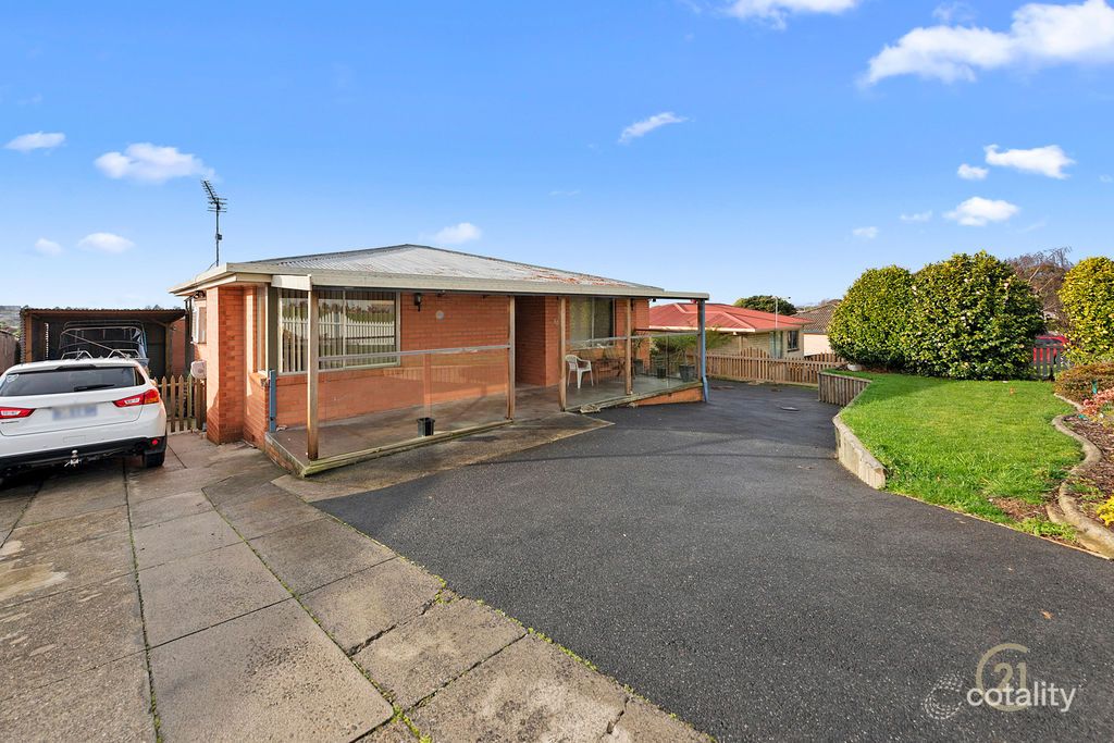 50 Morris Ave, Devonport, TAS 7310