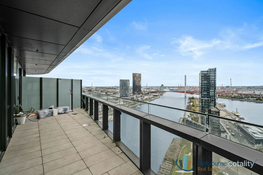 2105s/889-897 Collins St, Docklands, VIC 3008