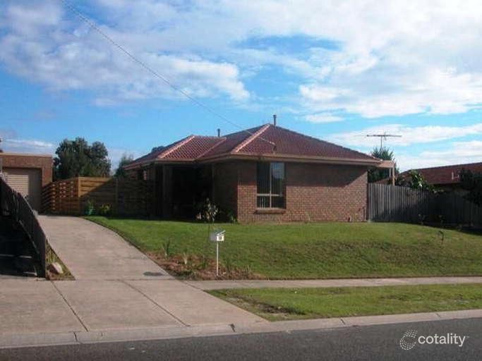 18 Clarendon Dr, Somerville, VIC 3912