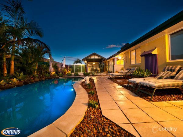 3 Pine Tree Cl, Fitzgibbon, QLD 4018