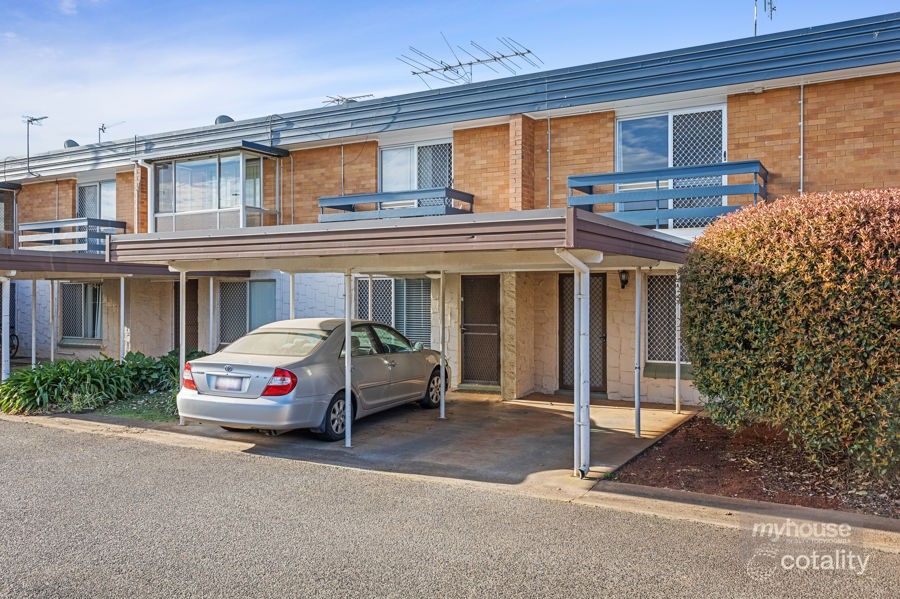 7/9 Whitefriars St, Rockville, QLD 4350