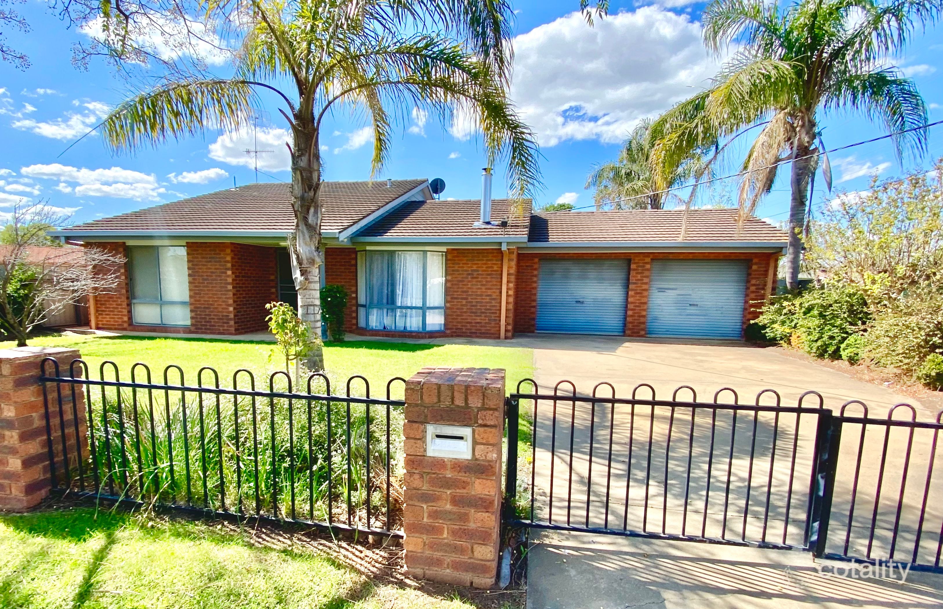 419 Wood St, Deniliquin, NSW 2710