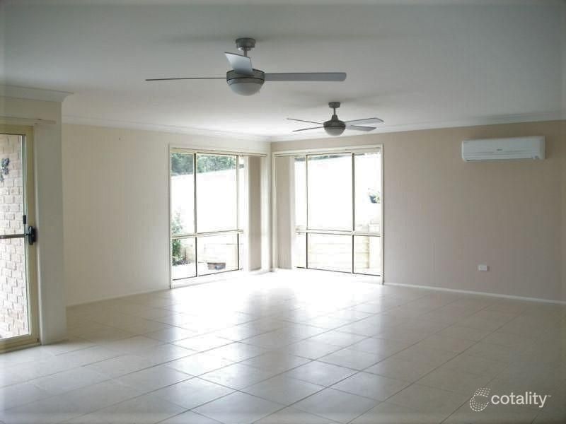 28 Broomfield Cres, Long Beach, NSW 2536