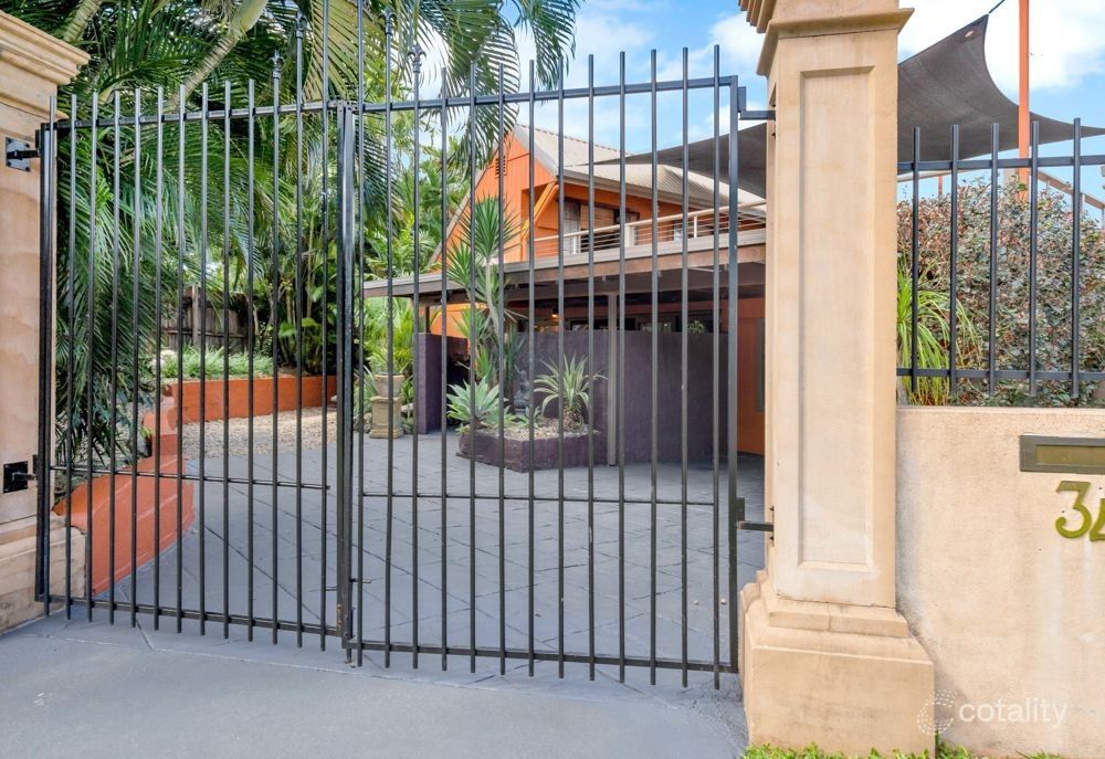 34 Valmadre St, Caravonica, QLD 4878