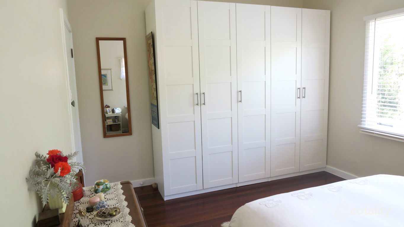 5 Wangalla Rd, Koongamia, WA 6056