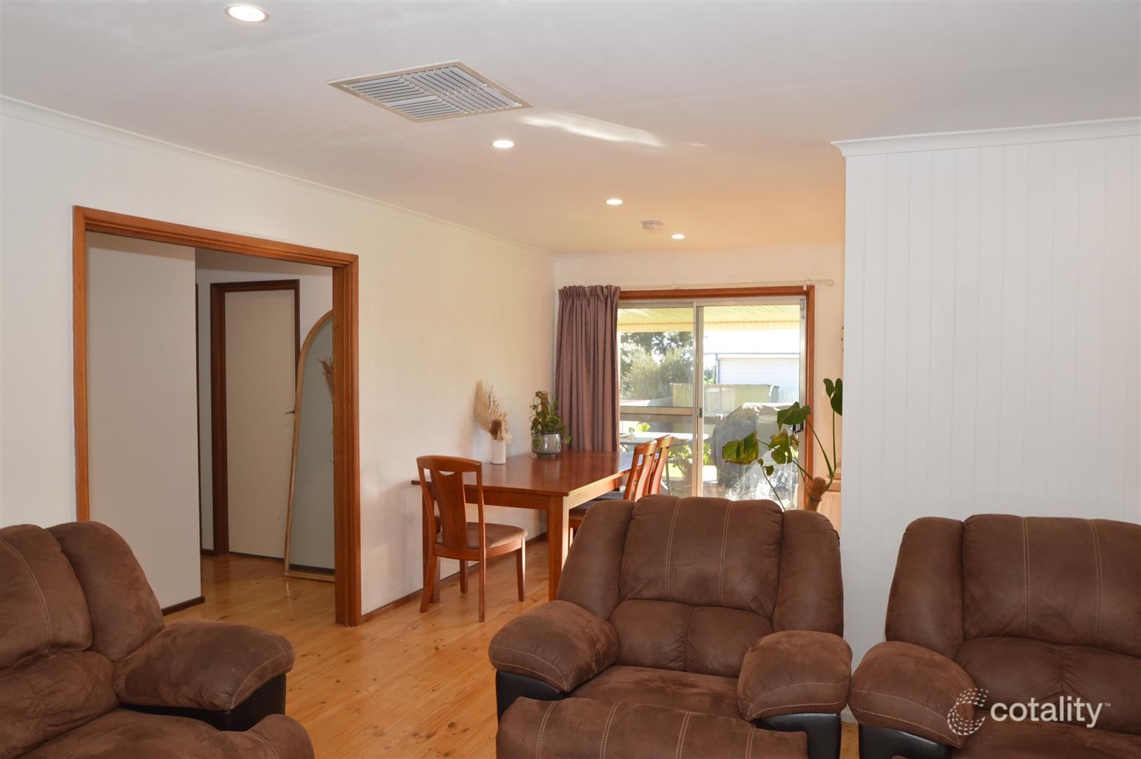 29 Ramsgate Ave, Christies Beach, SA 5165