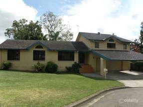 24 Amberdale Ave, Picnic Point, NSW 2213