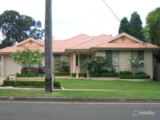 71 Victor Ave, Picnic Point, NSW 2213