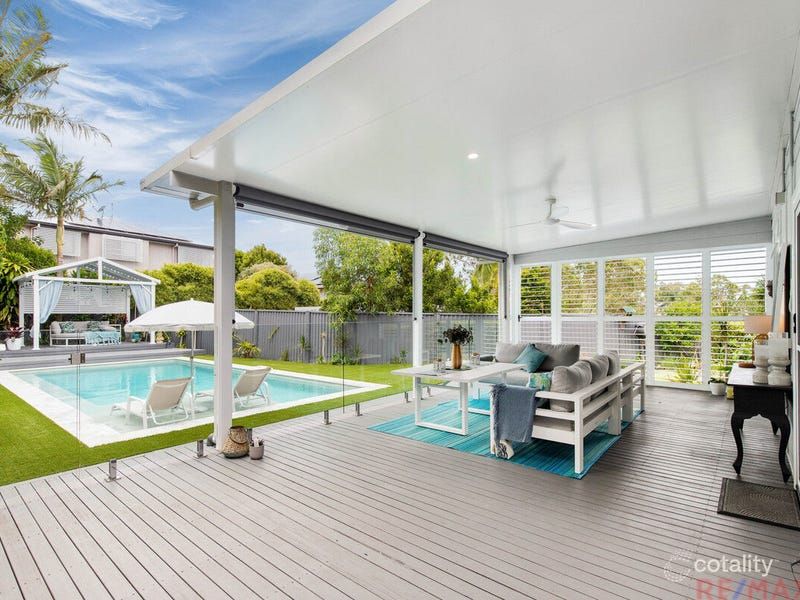 1/6 Mitchelli Ct, Little Mountain, QLD 4551