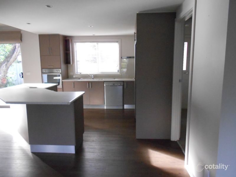 44 Woodland Heath Dr, Inverloch, VIC 3996