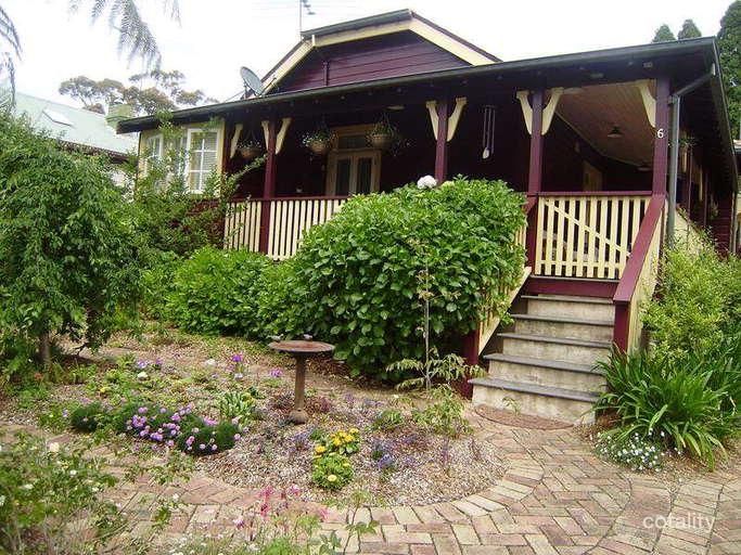 6 Oaklands Rd, Hazelbrook, NSW 2779