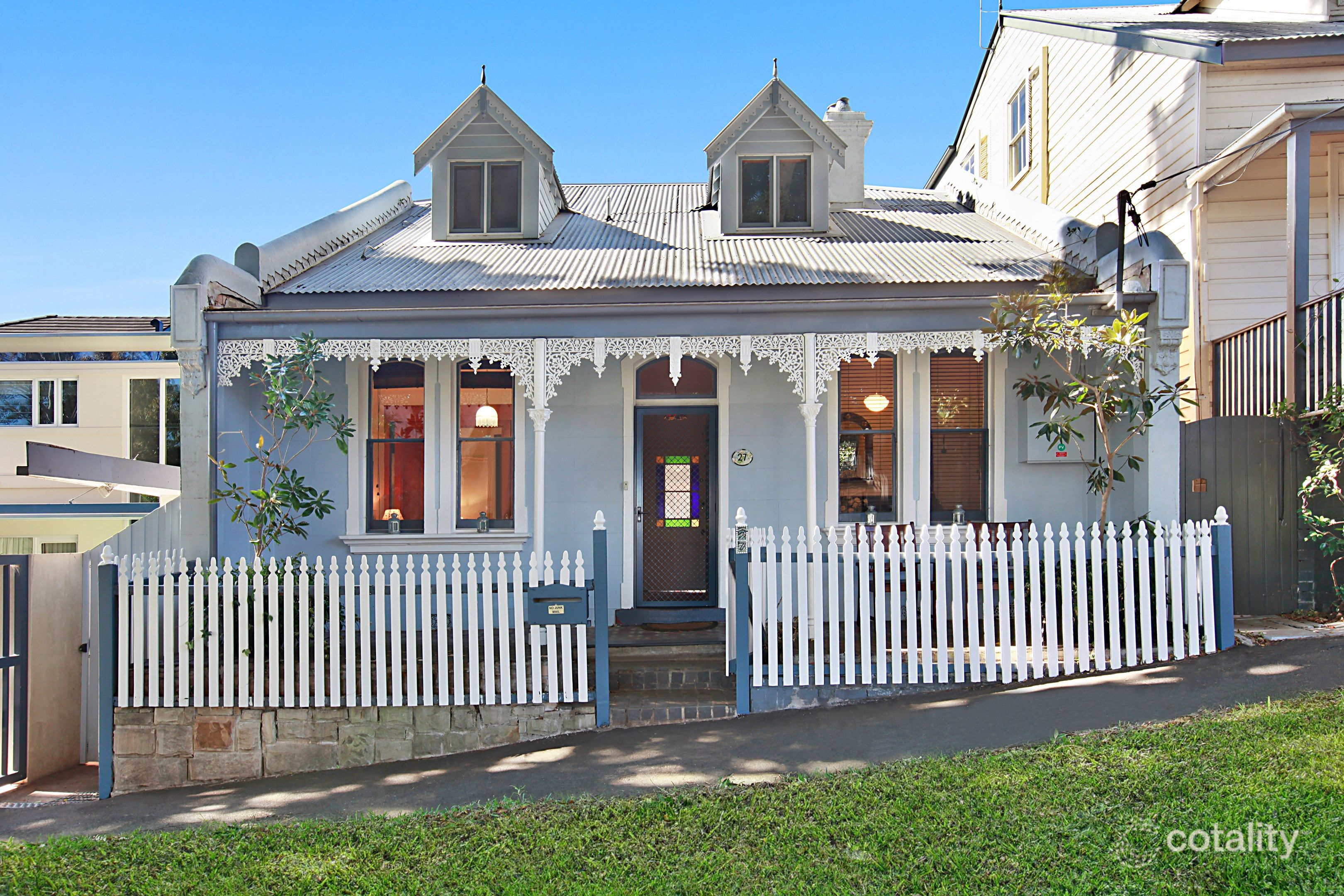 27 The Avenue, Balmain East, NSW 2041