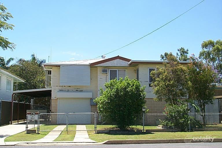 142 Main St, Park Avenue, QLD 4701