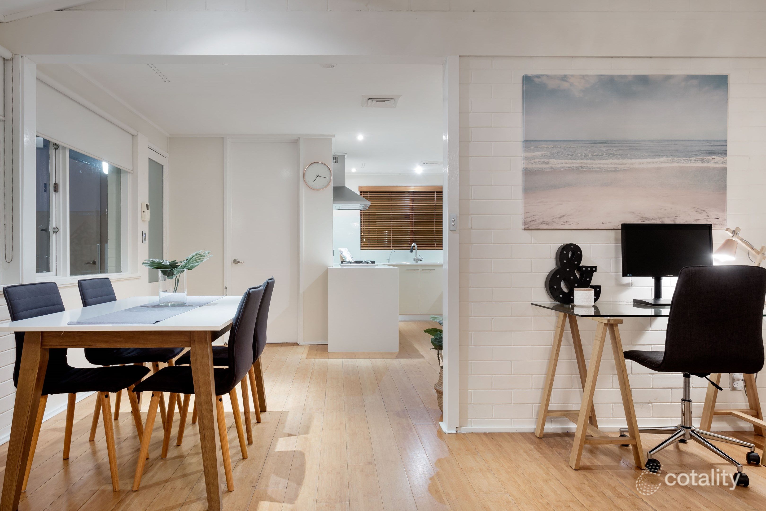 14b Burney Ct, Kardinya, WA 6163