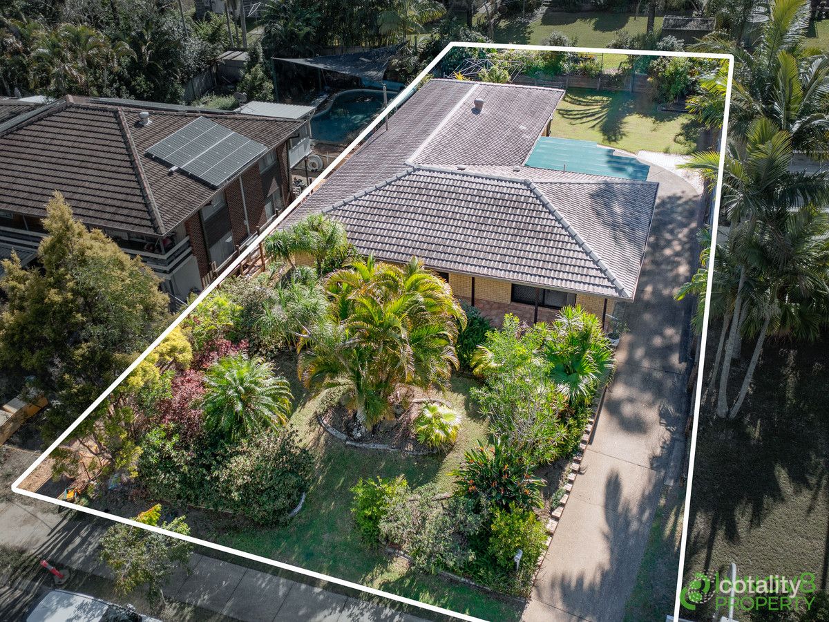 21 Finvoy St, Ferny Grove, QLD 4055
