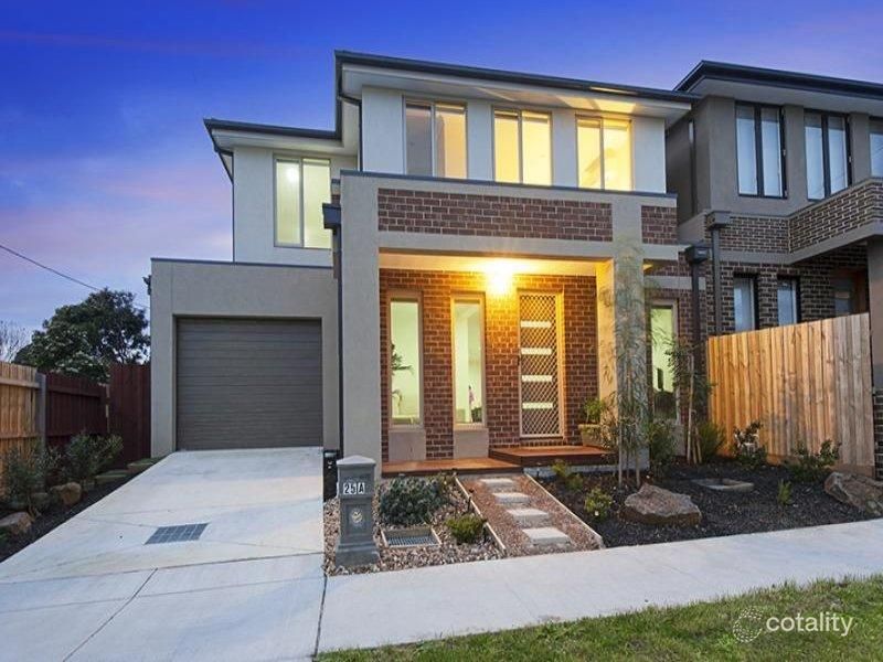 25a Newport Rd, Clayton South, VIC 3169