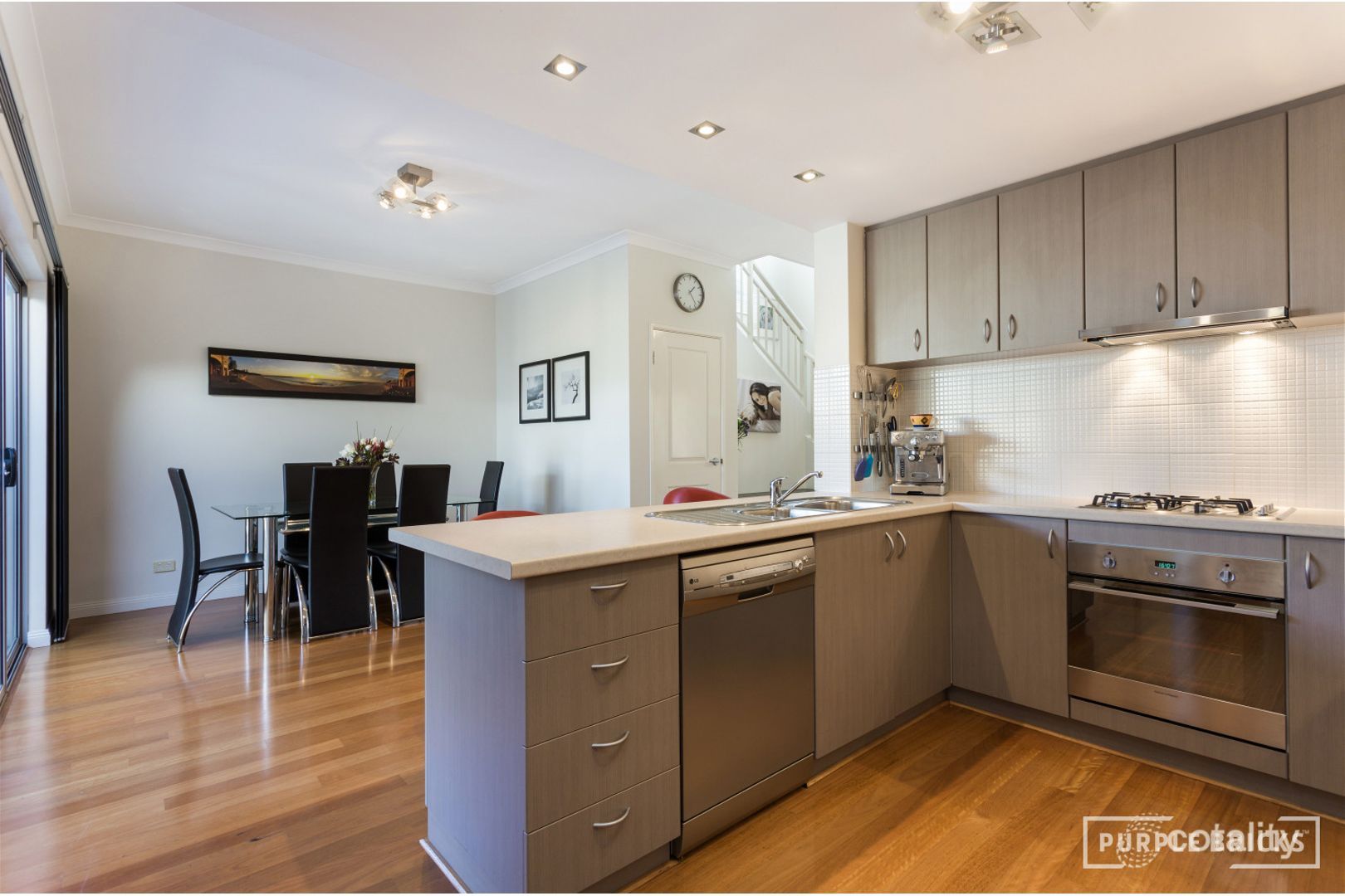11 Fenian Pass, Hillarys, WA 6025