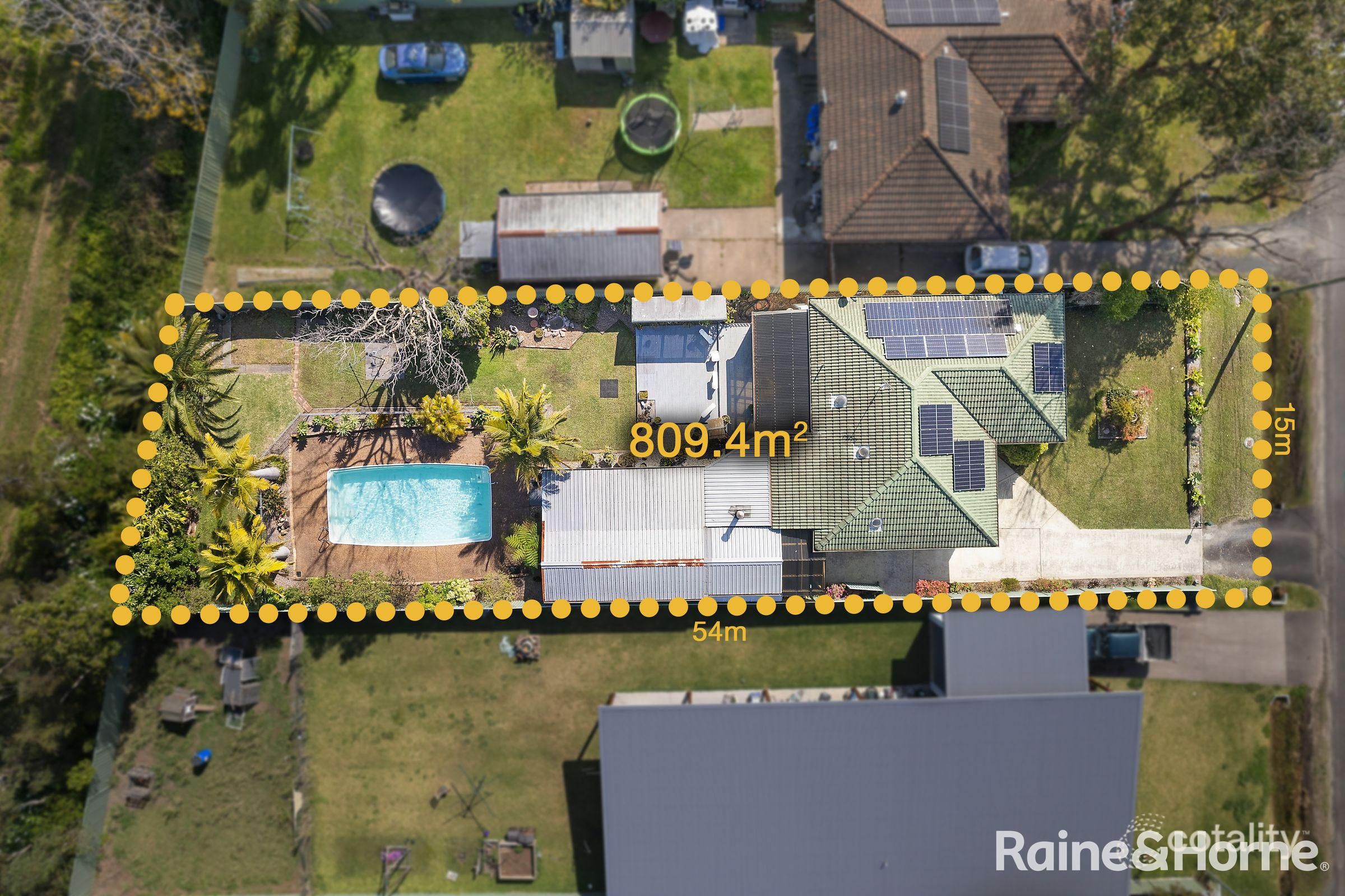 18 Lucas Cres, Berkeley Vale, NSW 2261
