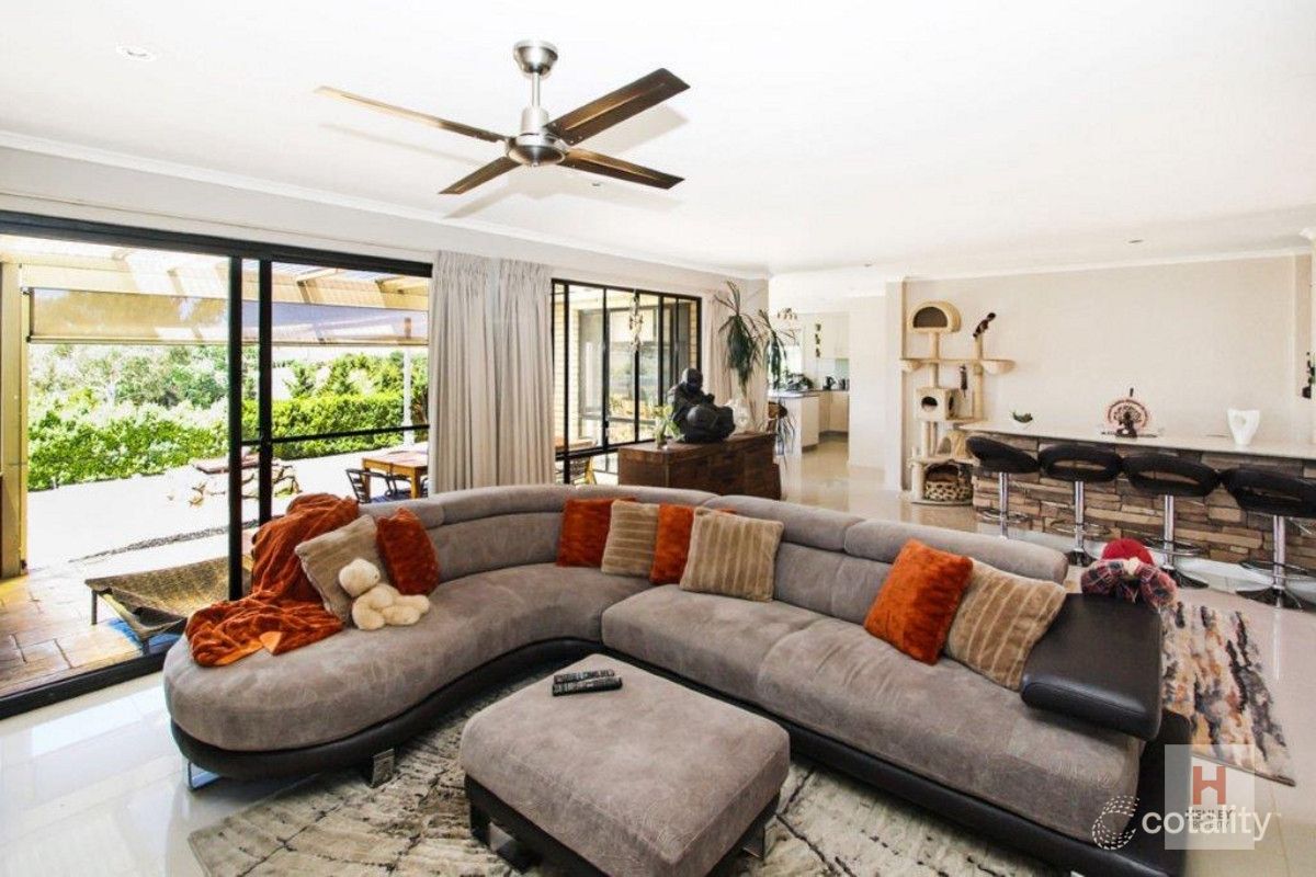 10 Rydal Rd, Cooma, NSW 2630