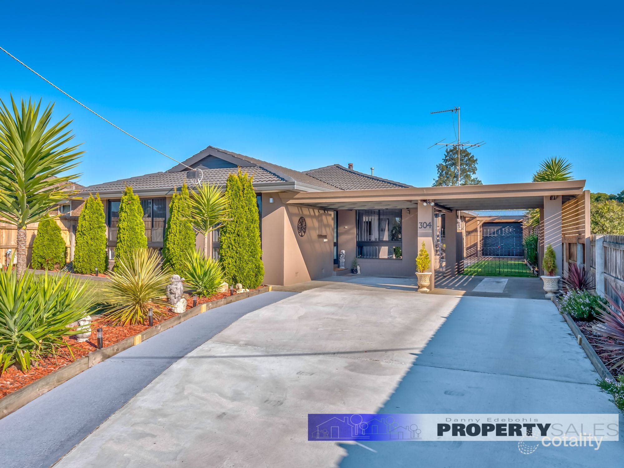 304 Old Sale Rd, Newborough, VIC 3825
