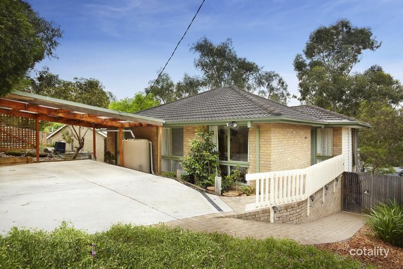 27 Bishop Ave, Diamond Creek, VIC 3089