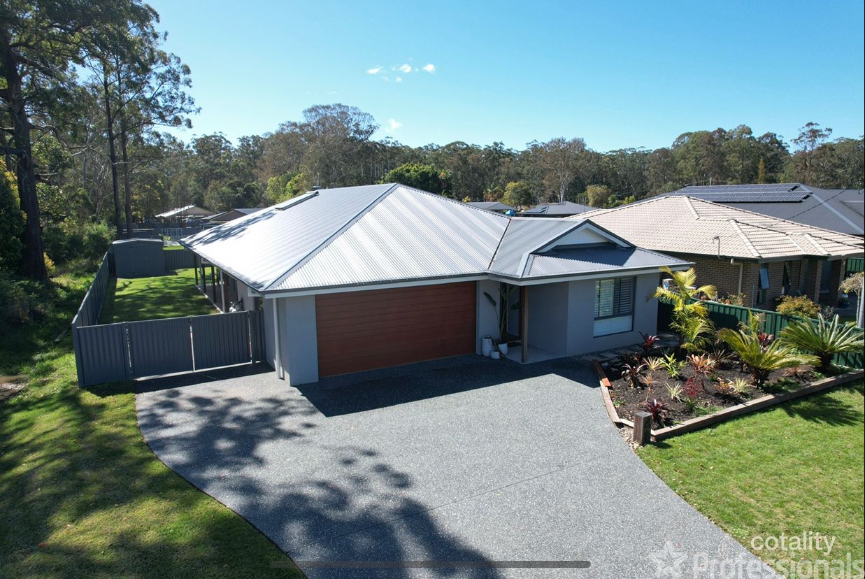 4 Hoskins St, Nabiac, NSW 2312
