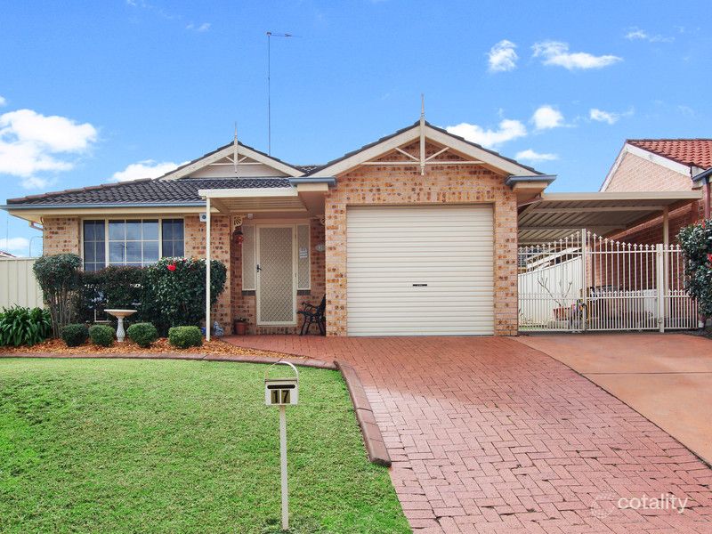 17 Woodi Cl, Glenmore Park, NSW 2745