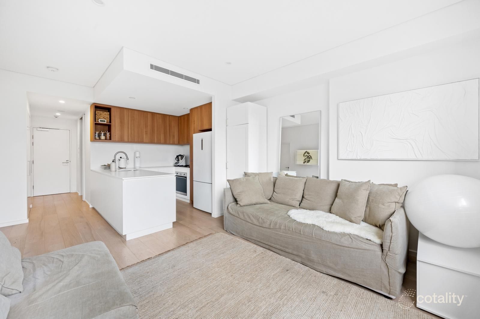302/17 Grosvenor St, Croydon, NSW 2132
