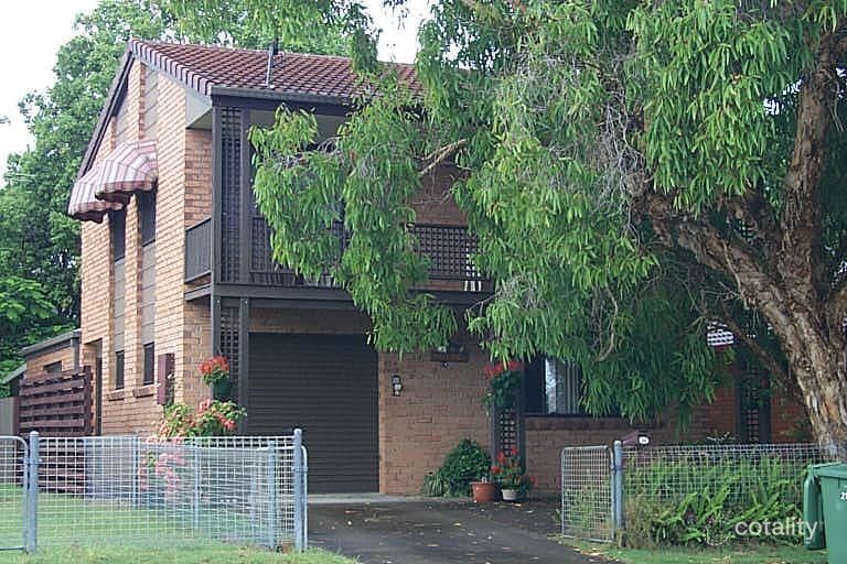 28 Seventh Ave, Palm Beach, QLD 4221